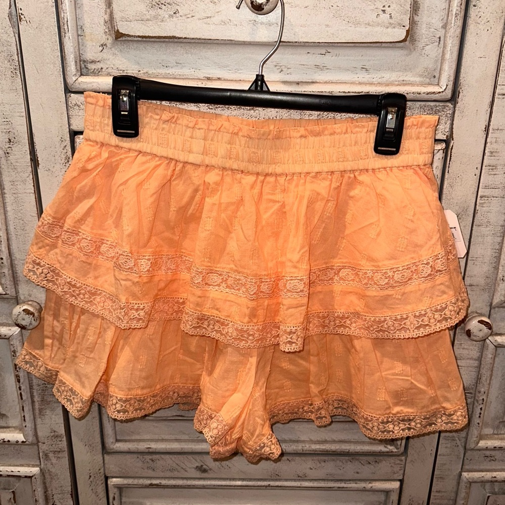 Altar’d state skort